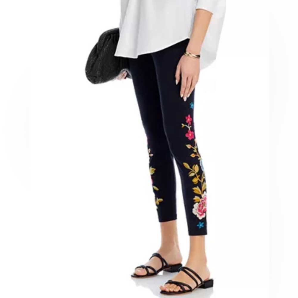 Johnny Was Celina Floral Embroidered Leggings Size Large